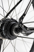 Load image into Gallery viewer, Surge - Black