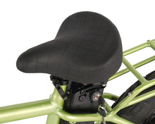 Load image into Gallery viewer, Swell Step Over